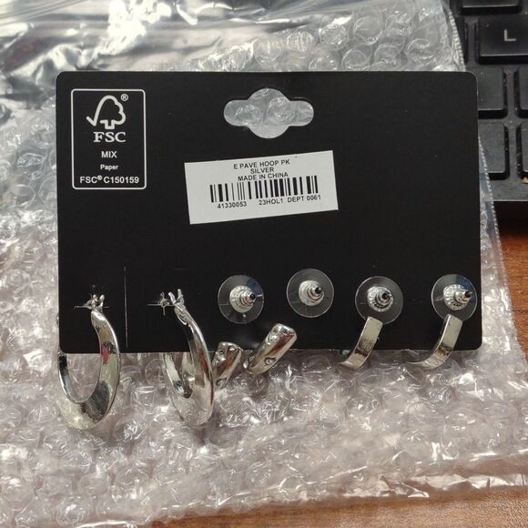 Torrid Pave Rhinestone Hoop Earring Set - New - Picture 5 of 5